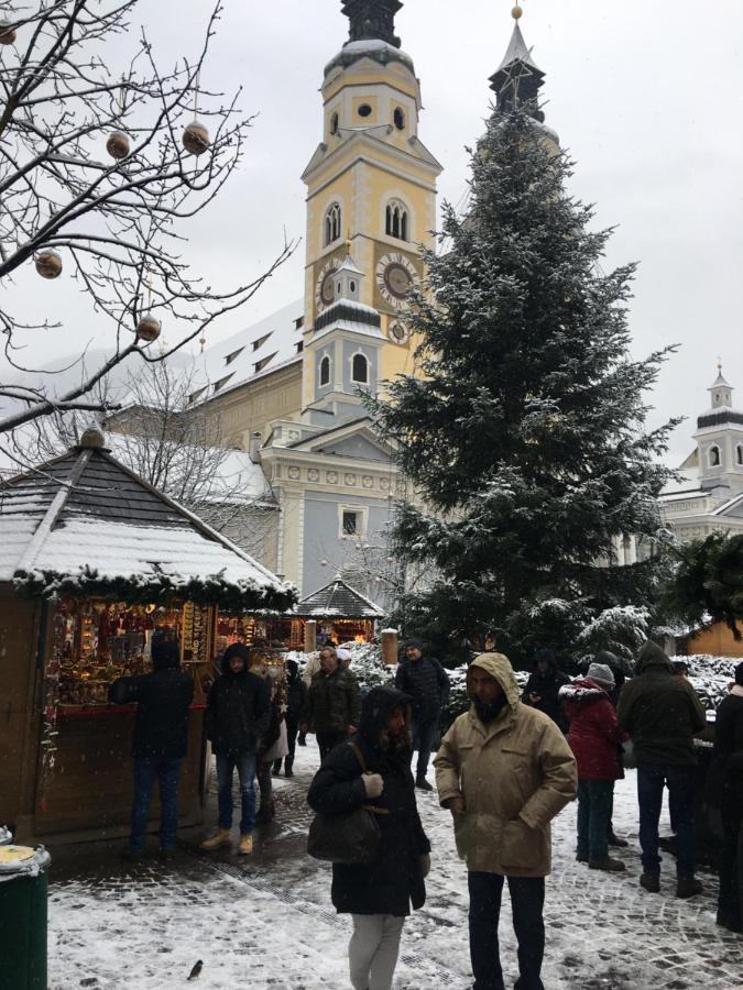 White Tower Of Love Brixen Buitenkant foto